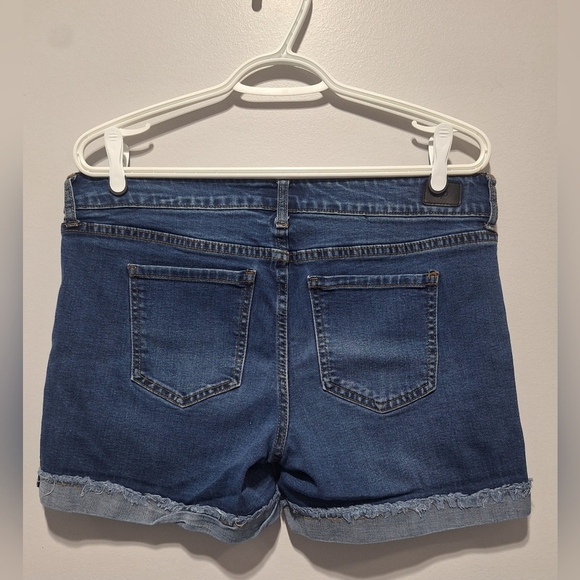 EUC Blue Denim Shorts 17" - Picture 2 of 3
